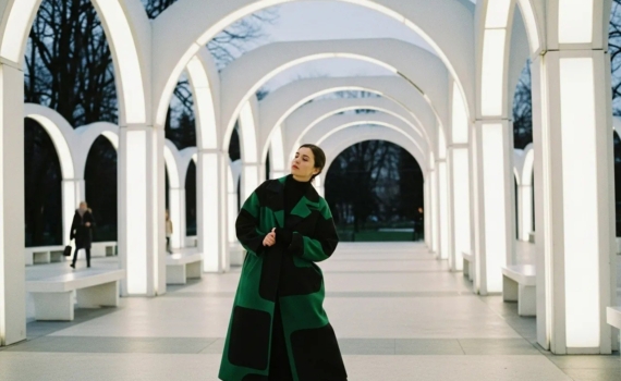 Стилисты раскрыли тренды этой зимы: забудьте о пуховиках — теперь охота на эти куртки