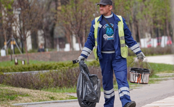 Эксперт: В РФ и США капиталу нужна бесправная и дешевая рабочая сила Эксперт: В РФ и США капиталу нужна бесправная и дешевая рабочая сила